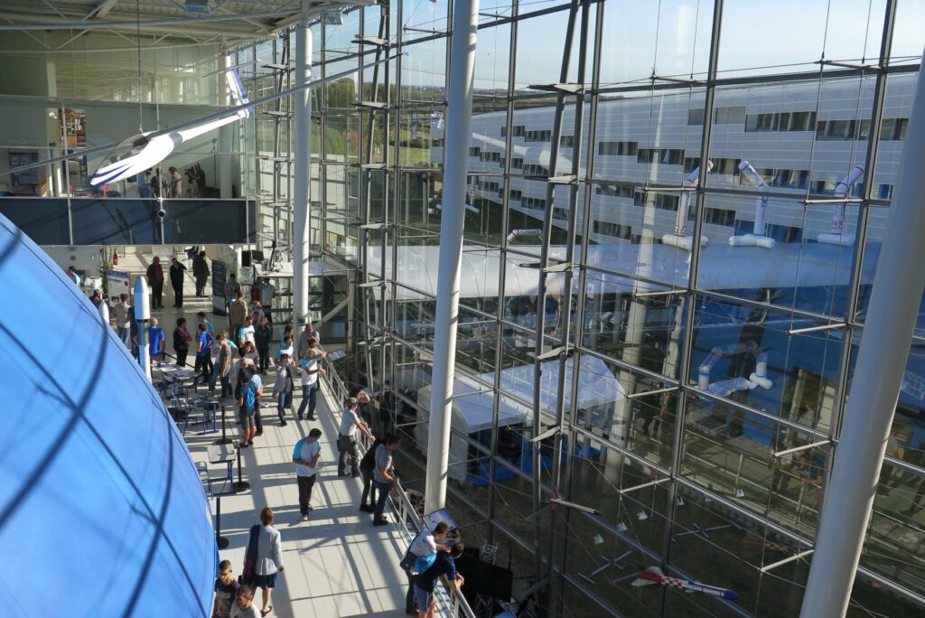 Specicables - cables et tirants sur mesure depuis 1992